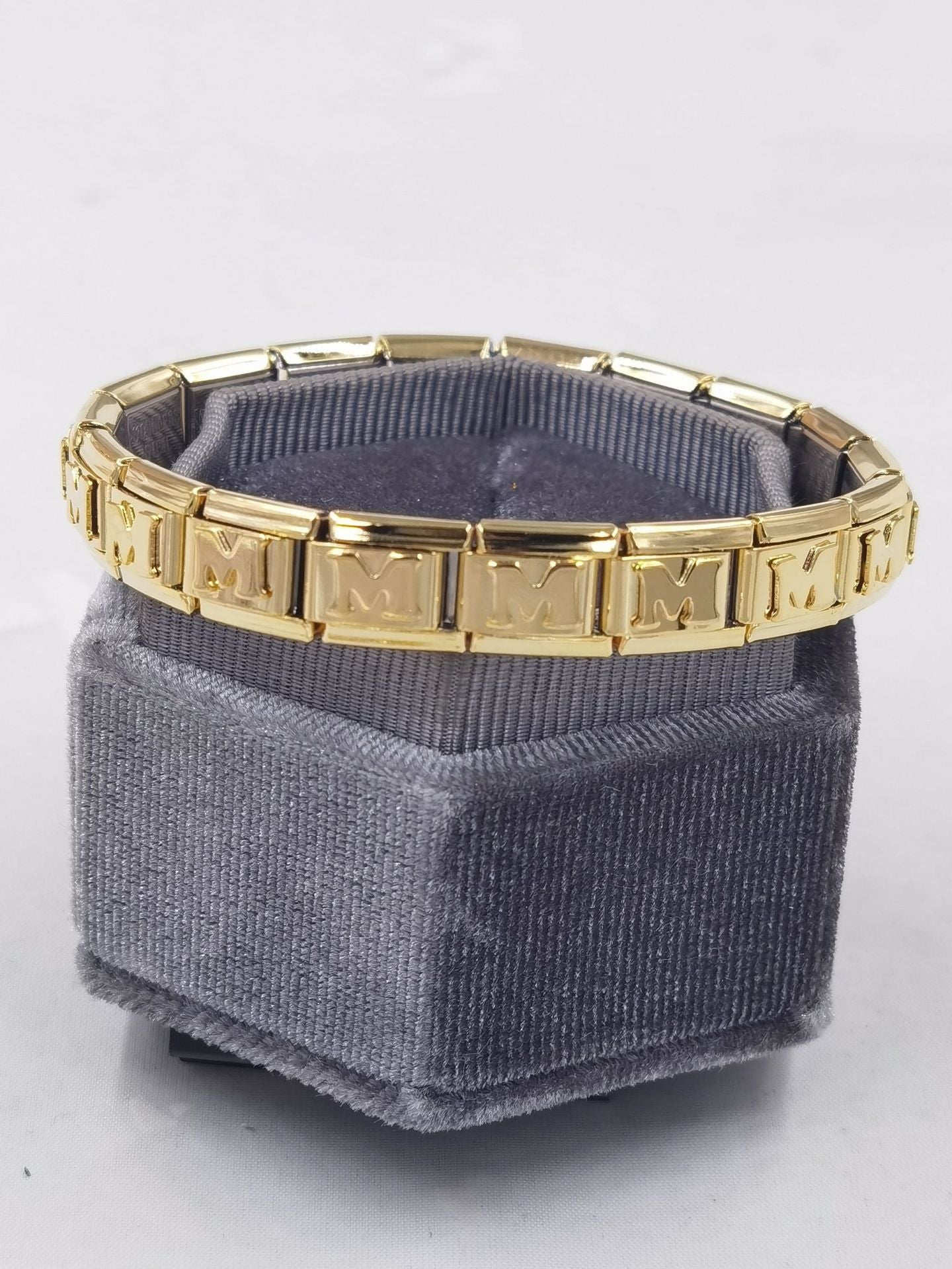 Wholesale Italian Charm Bracelet DIY with Free Matching of Stainless Steel Bracelet Accessories Charms